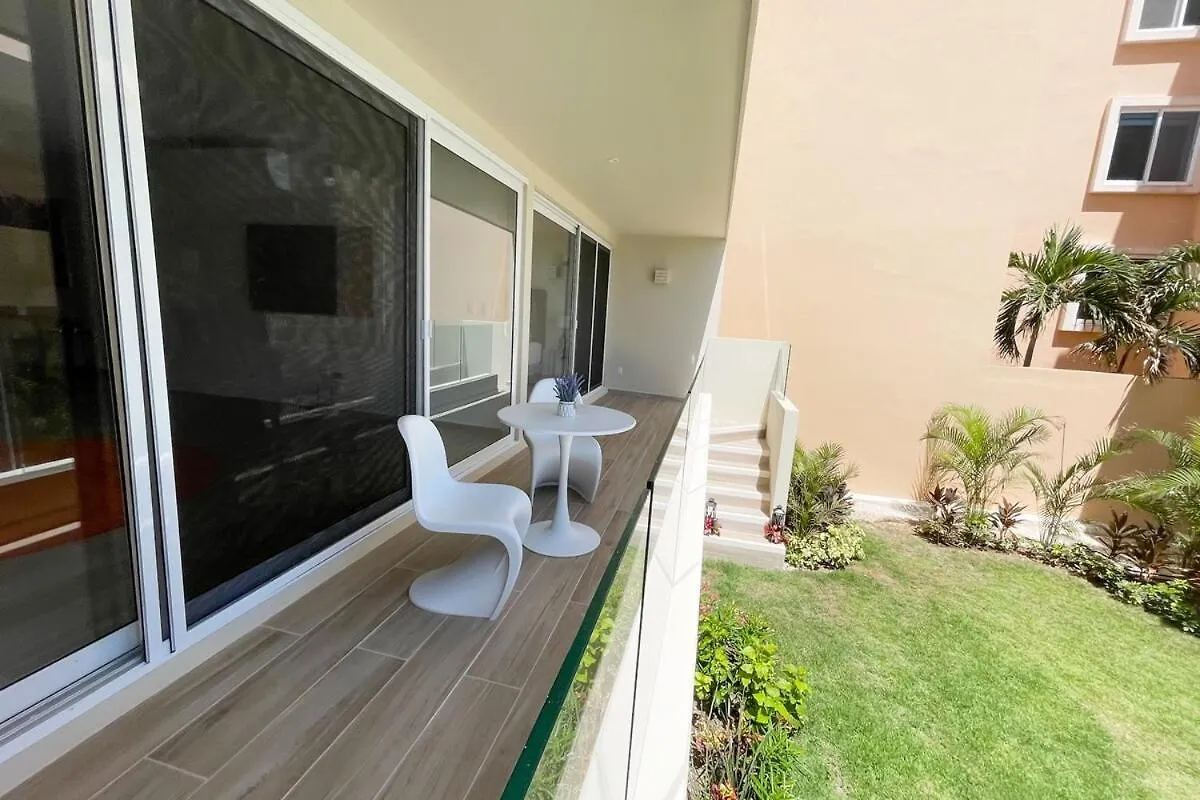 Azure Caribbean Citrine Apartment Puerto Aventuras 0*,