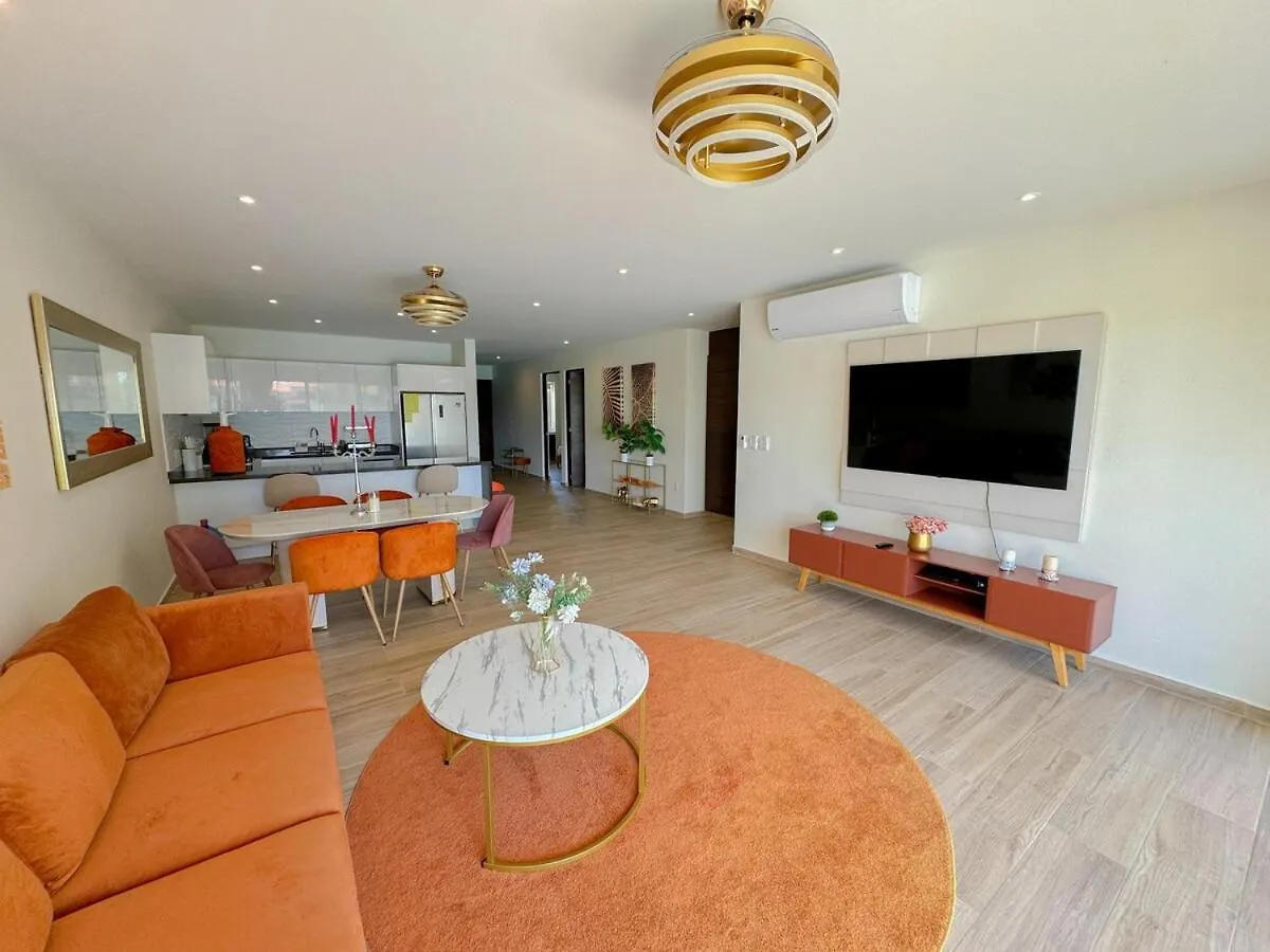 Azure Caribbean Citrine Apartment Puerto Aventuras